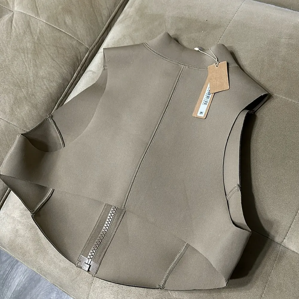 NWT Skims Zip Up Crop Top Swim - Desert size XL - Image 2