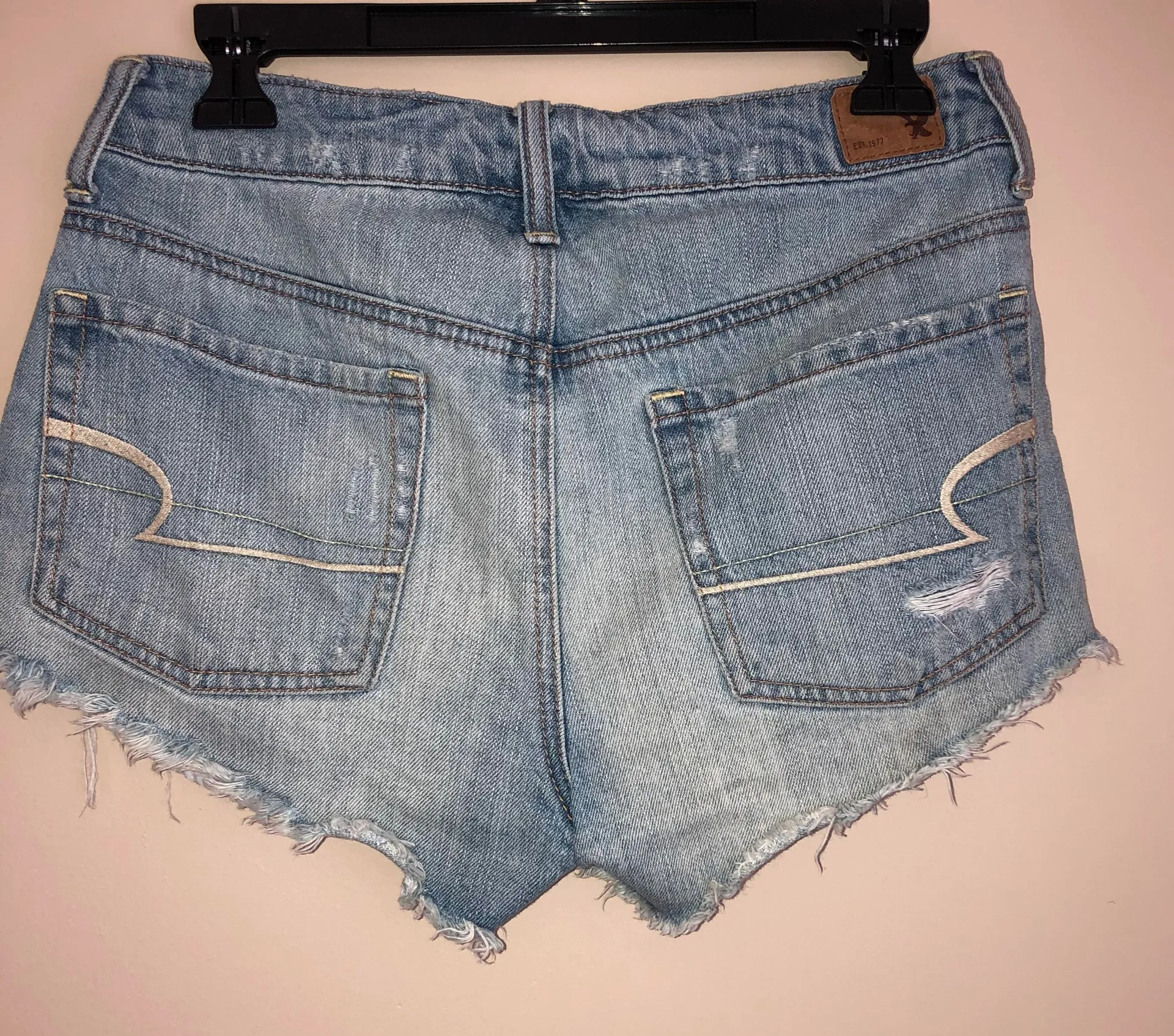 American Eagle Hi Rise Festival Distressed Shorts - Image 3