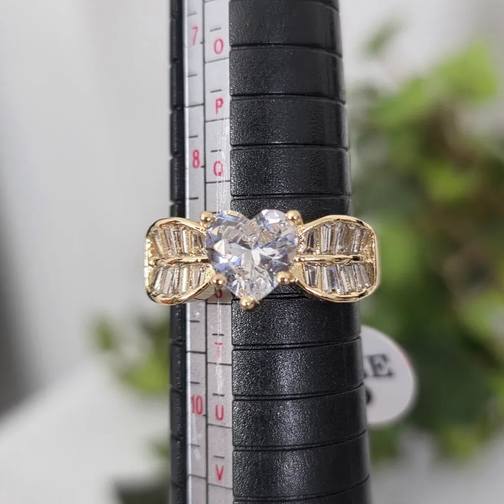 Gold Filled Ring CZ Heart Center Stone with Baguettes Size 9 - Image 10