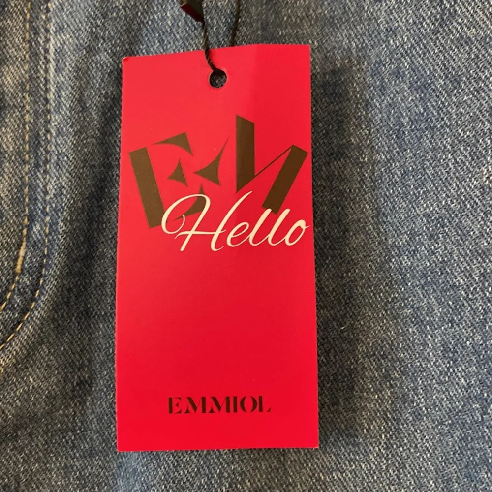 EM Hello beautiful jeans size L inseam 30” waist 32” soft compere to other jeans Size L - Image 5