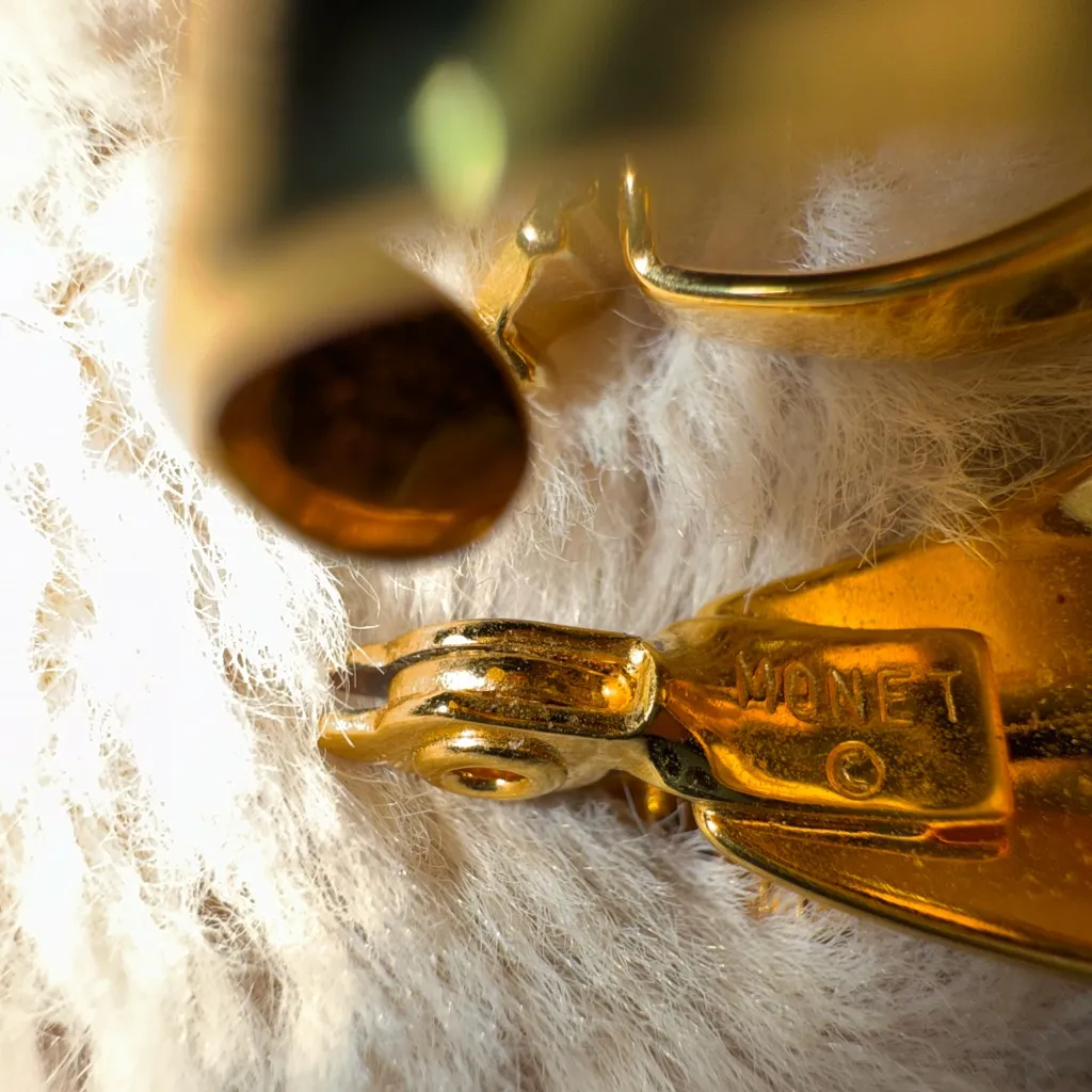 Vintage Monet Goldtone Metal‎ Hoop Clip On Earrings Chunky Wide Gold - Image 4