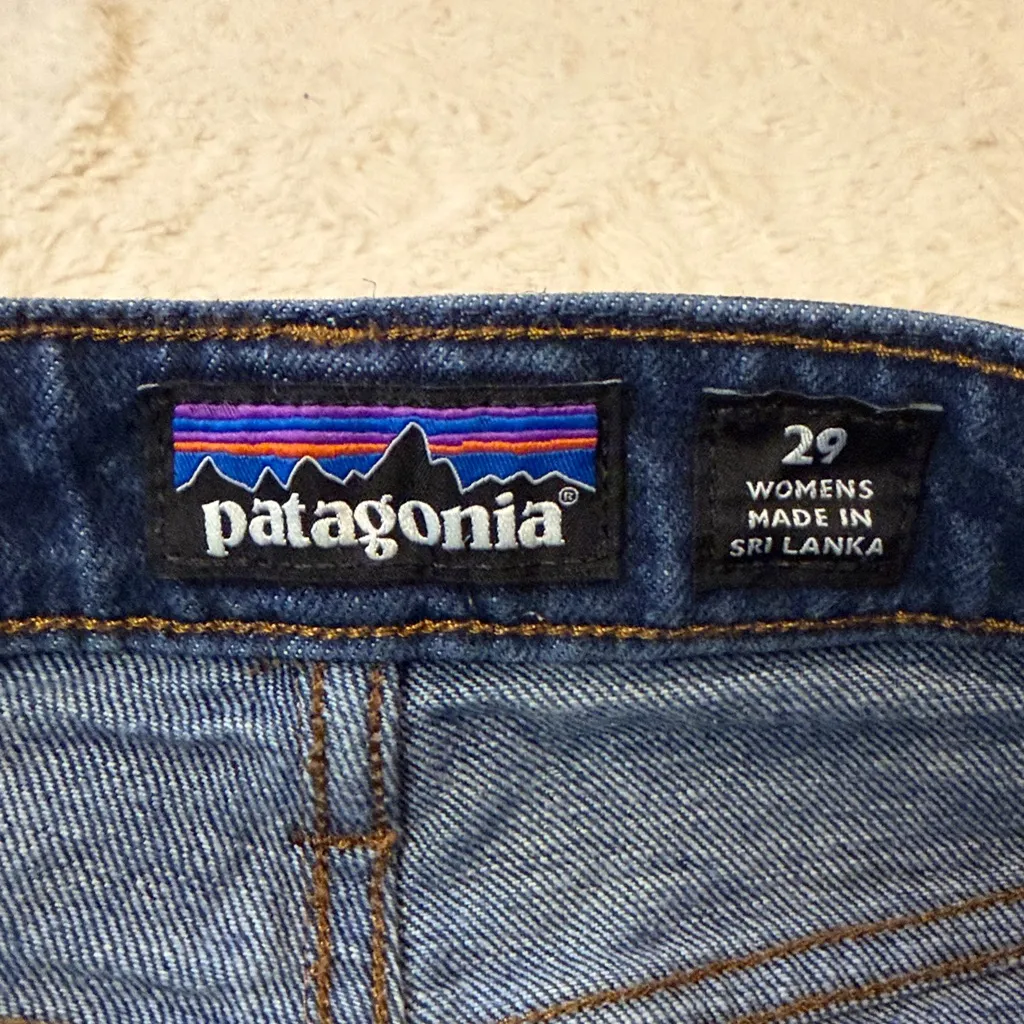 Patagonia Women’s Straight High Rise Dark Wash Jeans Outdoors Minimalist Size 29 - Image 5