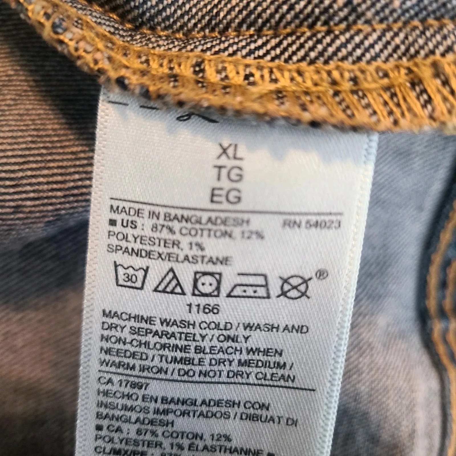 Old Navy Womens Stretch Button Up Medium Wash Trucker Denim Jean Jacket Blue XL‎ - Image 5