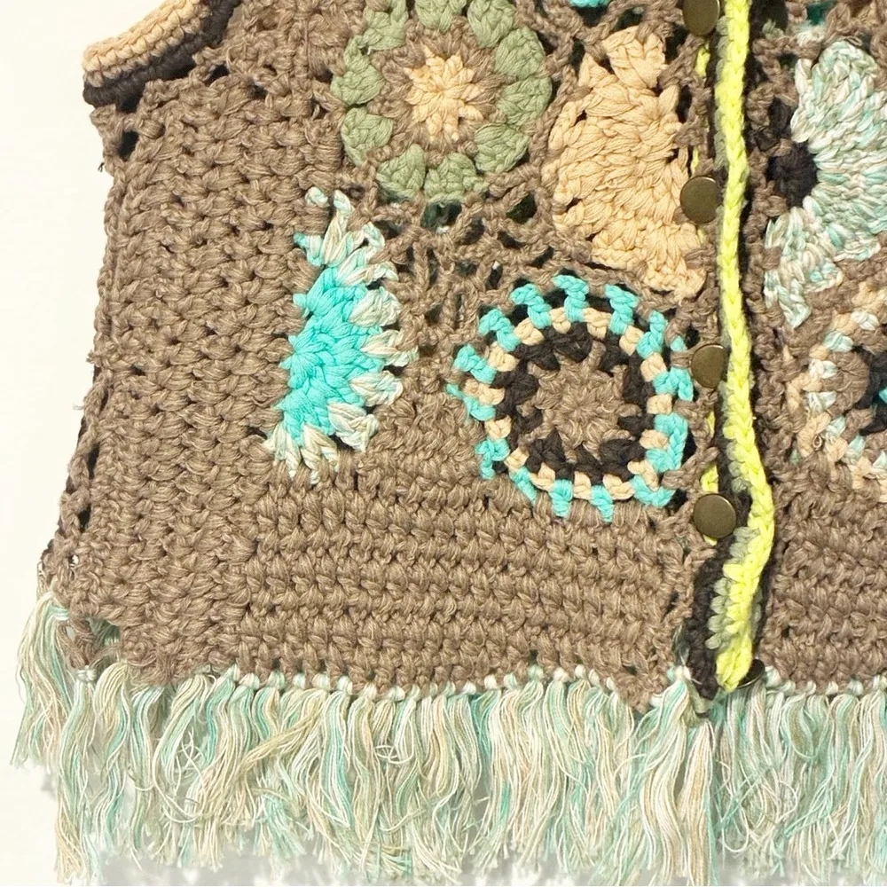 FREE PEOPLE Size Small Multi Color DESERT ROSE CROCHET VEST - Image 3