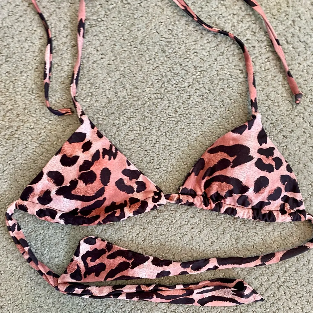Leopard Triangle Top With Tie Side Bikini Set - Brand new, never worn! 🤎🖤 - Image 5