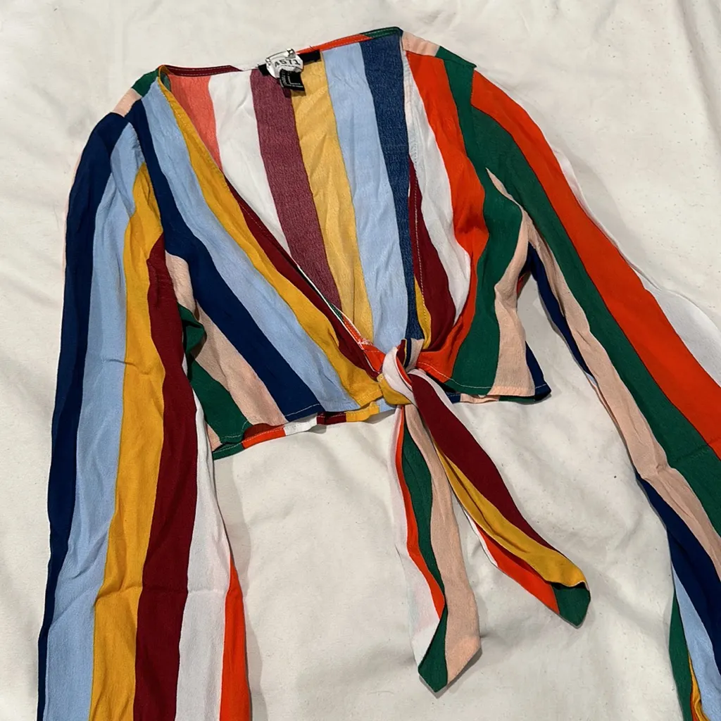 MOVING SALE Forever21 Cropped Multicolor Striped Flare Bell Sleeve Front Tie Top - Image 6