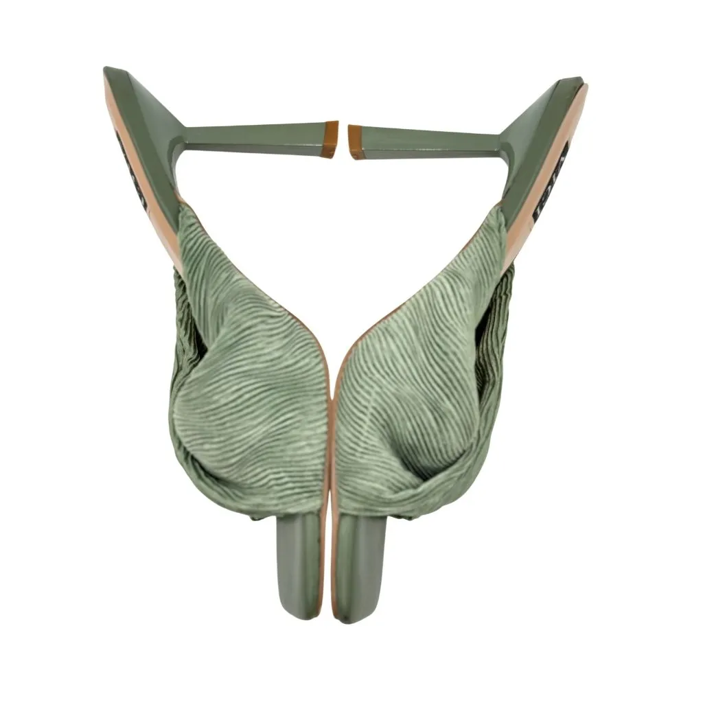 VICI Green Strappy Heeled Sandals Women 8.5 Straight Comfortable Square Toe 4 In - Image 7