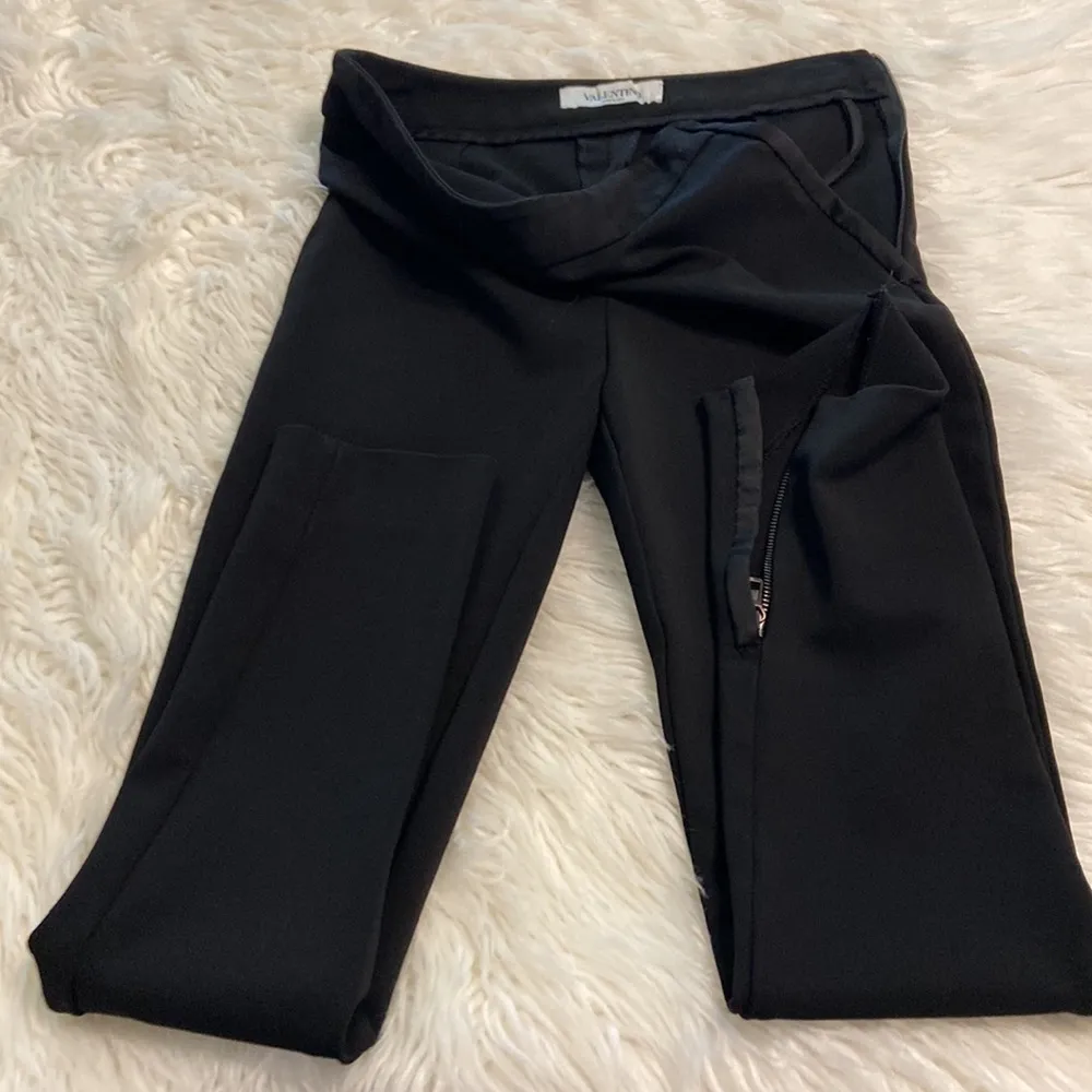Valentino Pants no size excellent condition color black waist 28” inseam 26” - Image 14