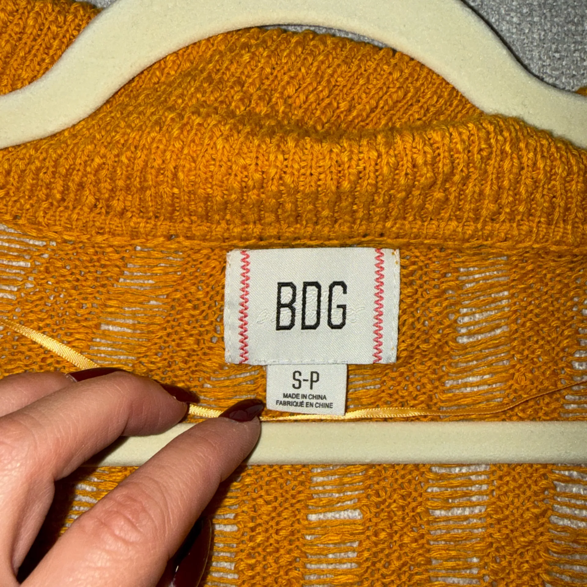 BDG V-Neck Sweater in Vibrant Mustard - Image 2