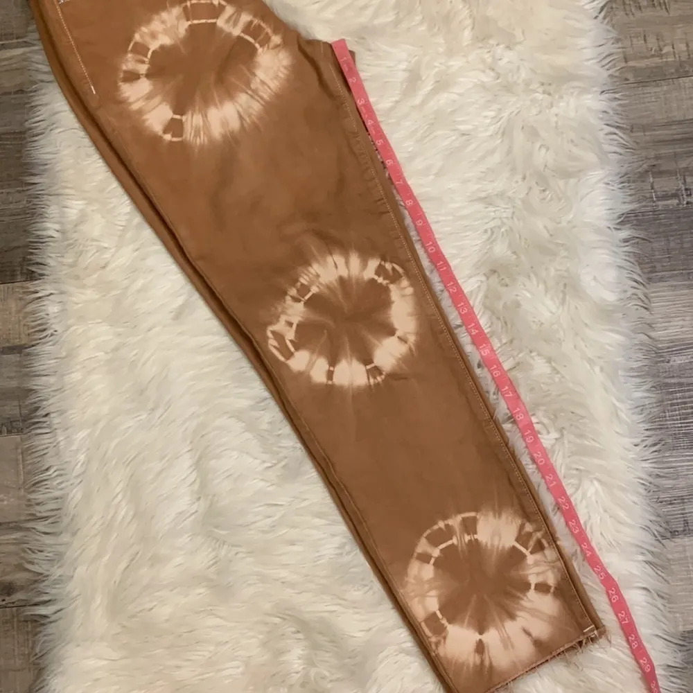 PacSun Mom jeans high rise tan with white tie dye circles 28 - Image 12