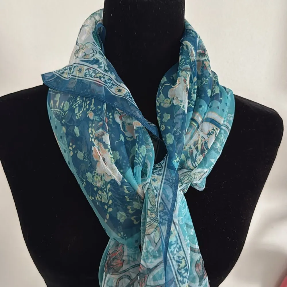 Vince Camuto Blue Marbled Silk Scarf NWOT - Image 3