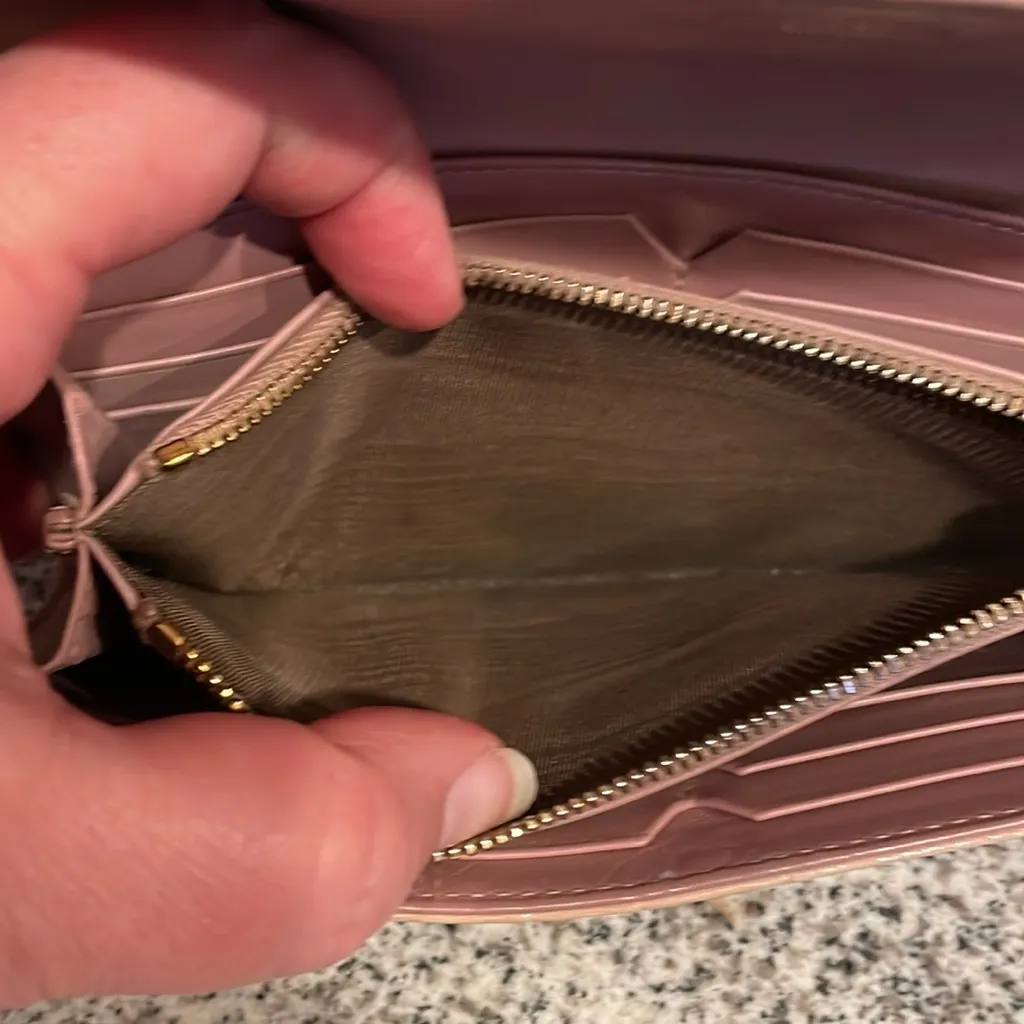 Miu Miu Croc Embossed Leather Wallet with bow - Image 12