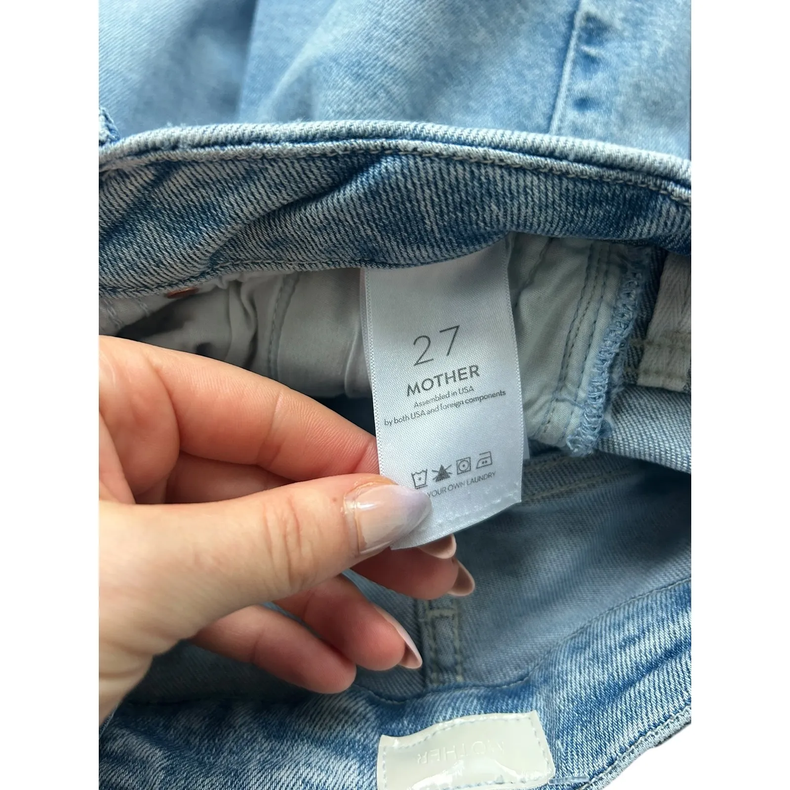 MOTHER Jeans High Waisted Looker Ankle Fray Love in a Boat Light Wash Size 27 Blue - Image 11