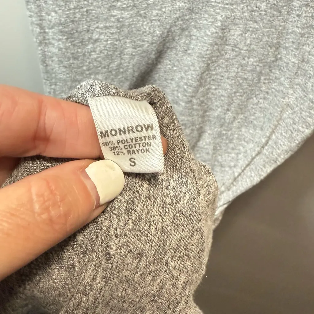 Monrow Mommy Maternity Shirred Tee
Shirt Midi‎ Dress Gray Size Small - Image 5