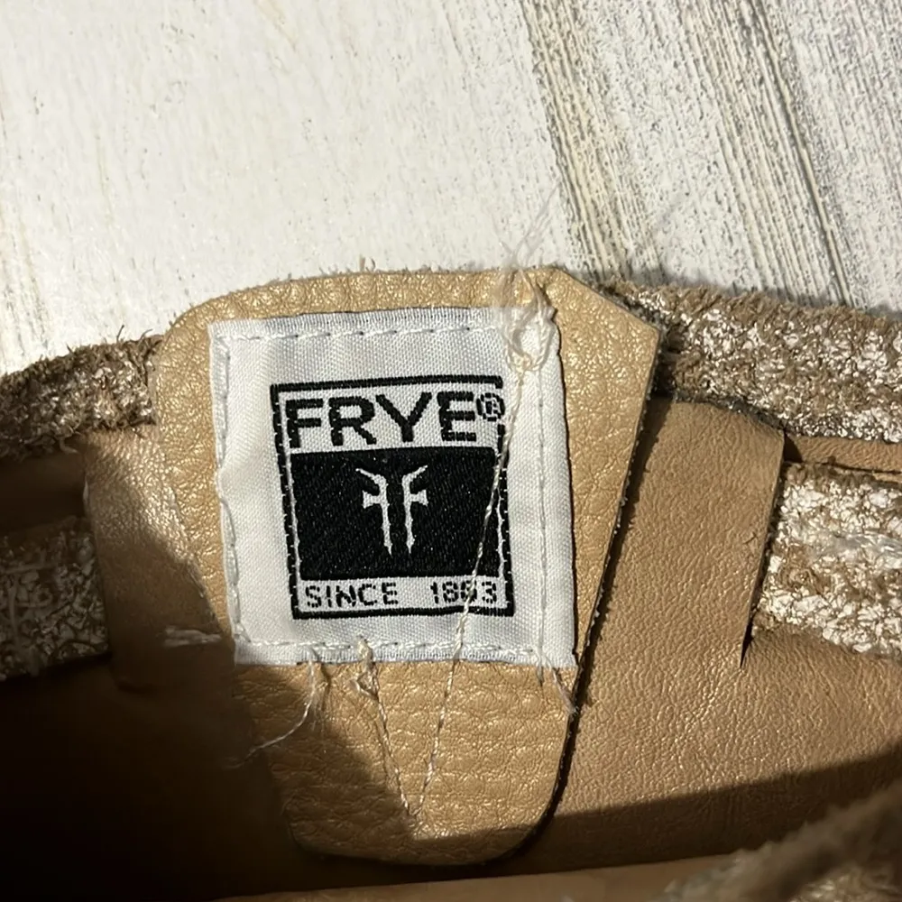 Frye Veronica Short Boot Leather Slip on Boots Size 6 - Image 7