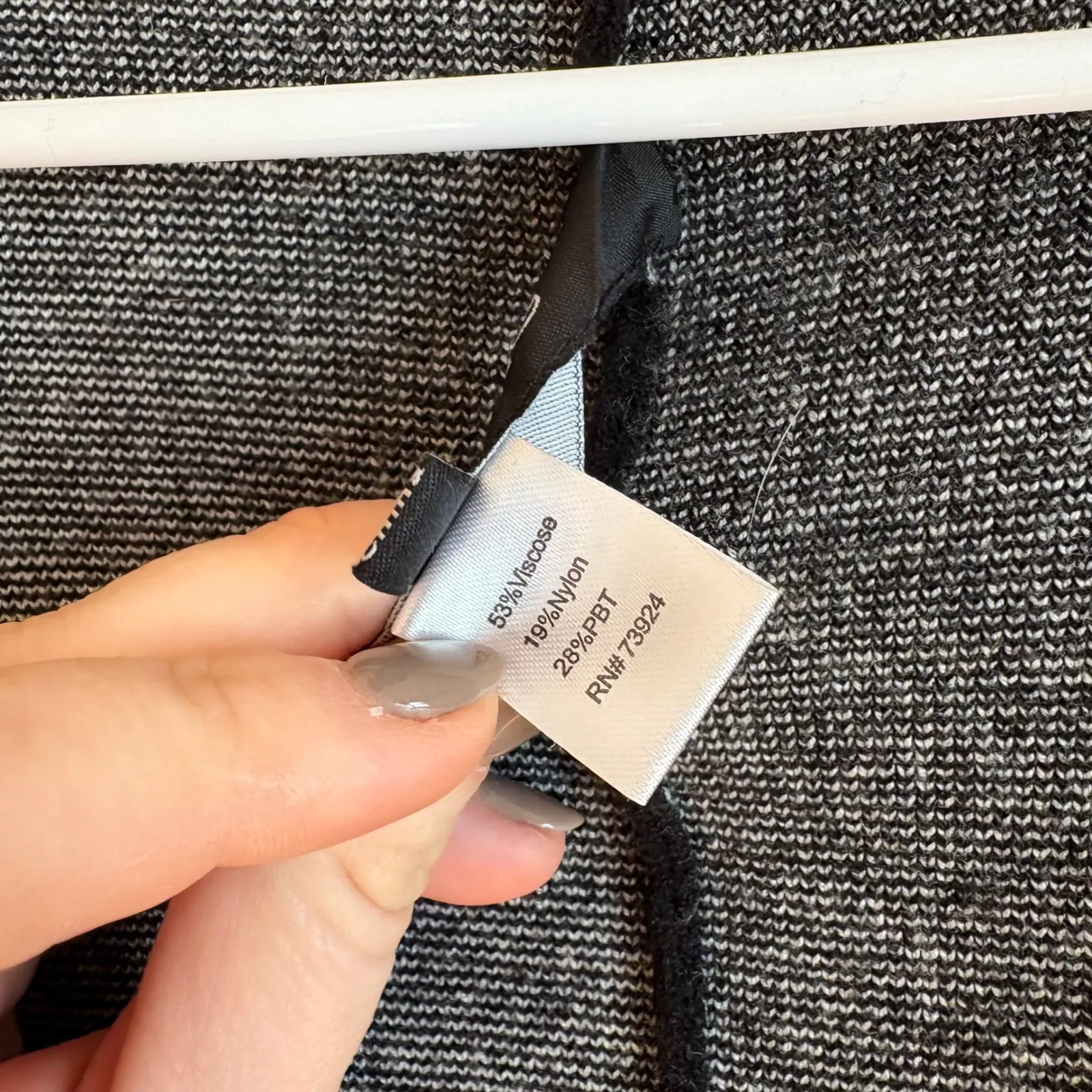 Ming Wang Women's Black and White Plaid Fringe Poncho One Size - Image 6