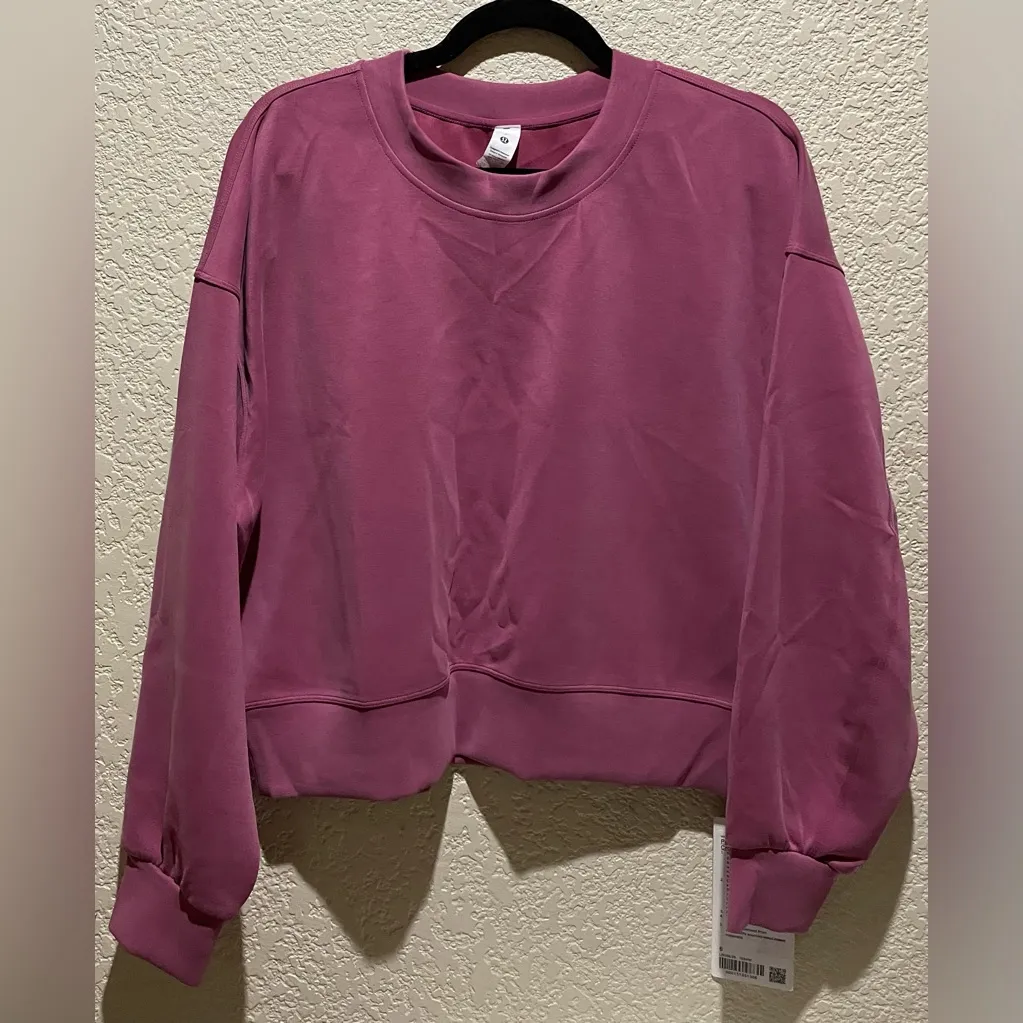 Lululemon NWT Perfectly Oversized Crop Crew Softstreme Pullover Pink Size 6 - Image 2