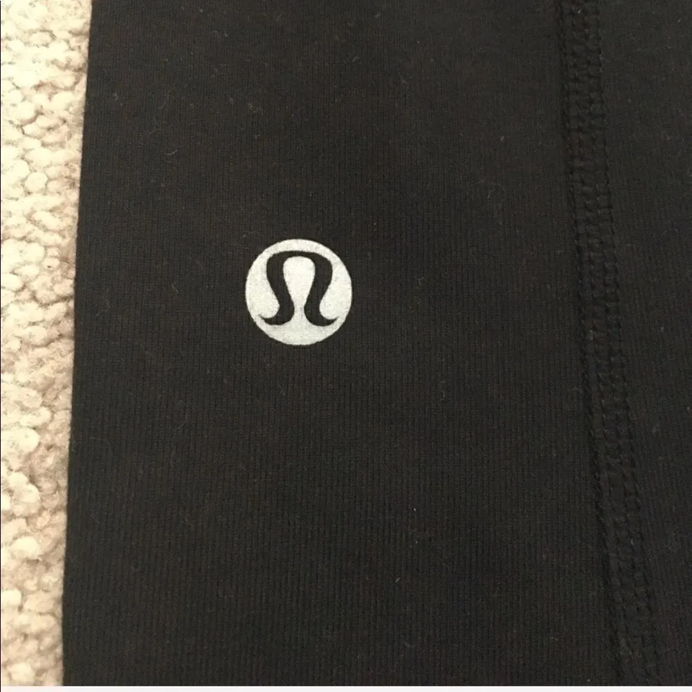 Lululemon Wide Leg Black Full Length Leggings Size 4 - Image 4