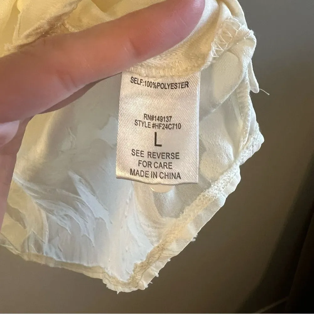 ✨ Hyfve Women’s Off White Floral Sheer Top Button Down Large - Image 8