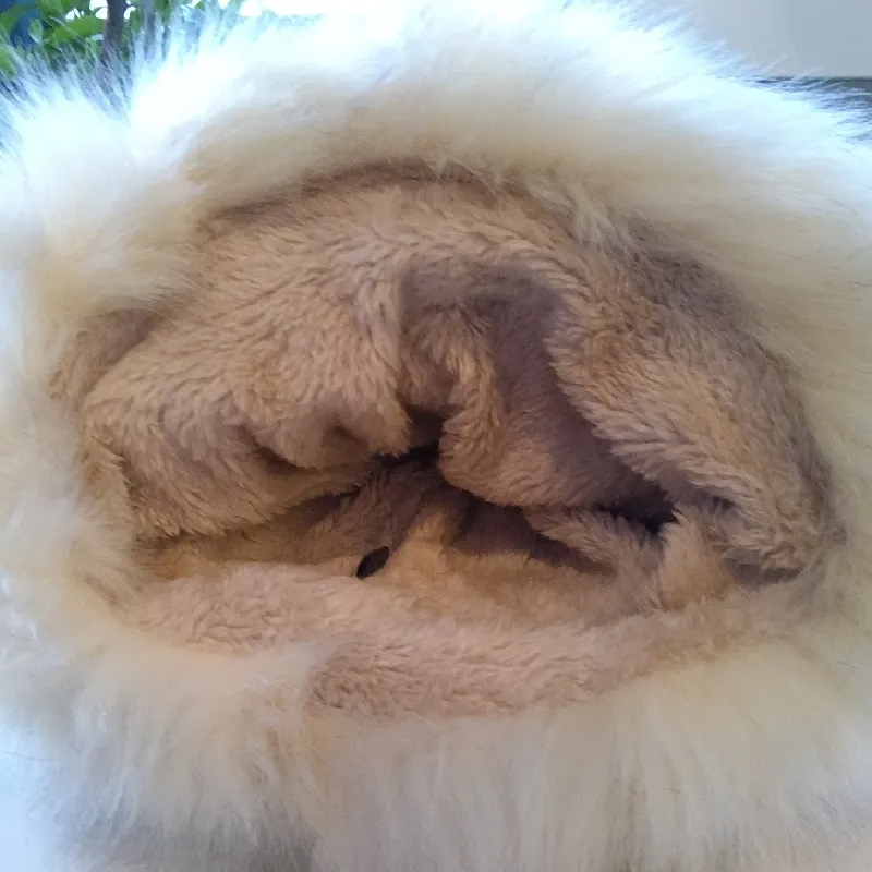 Chic Gray and Cream Pom - Image 4