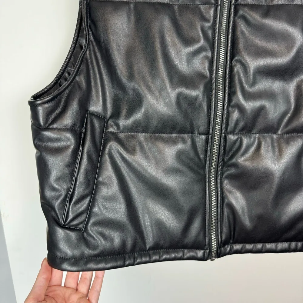 Anthropologie Vegan Leather High Neck Puffer Vest Sz Medium Black Gilet Moto - Image 11
