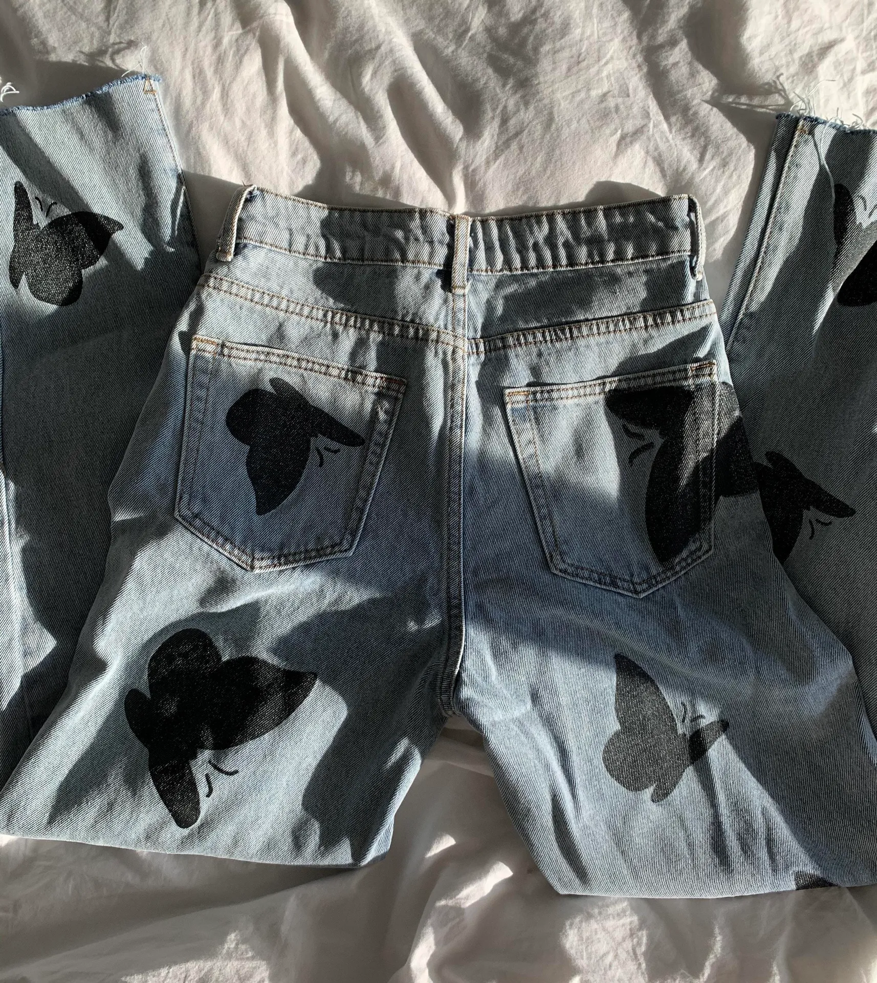 Adika Mom Jeans - Image 4