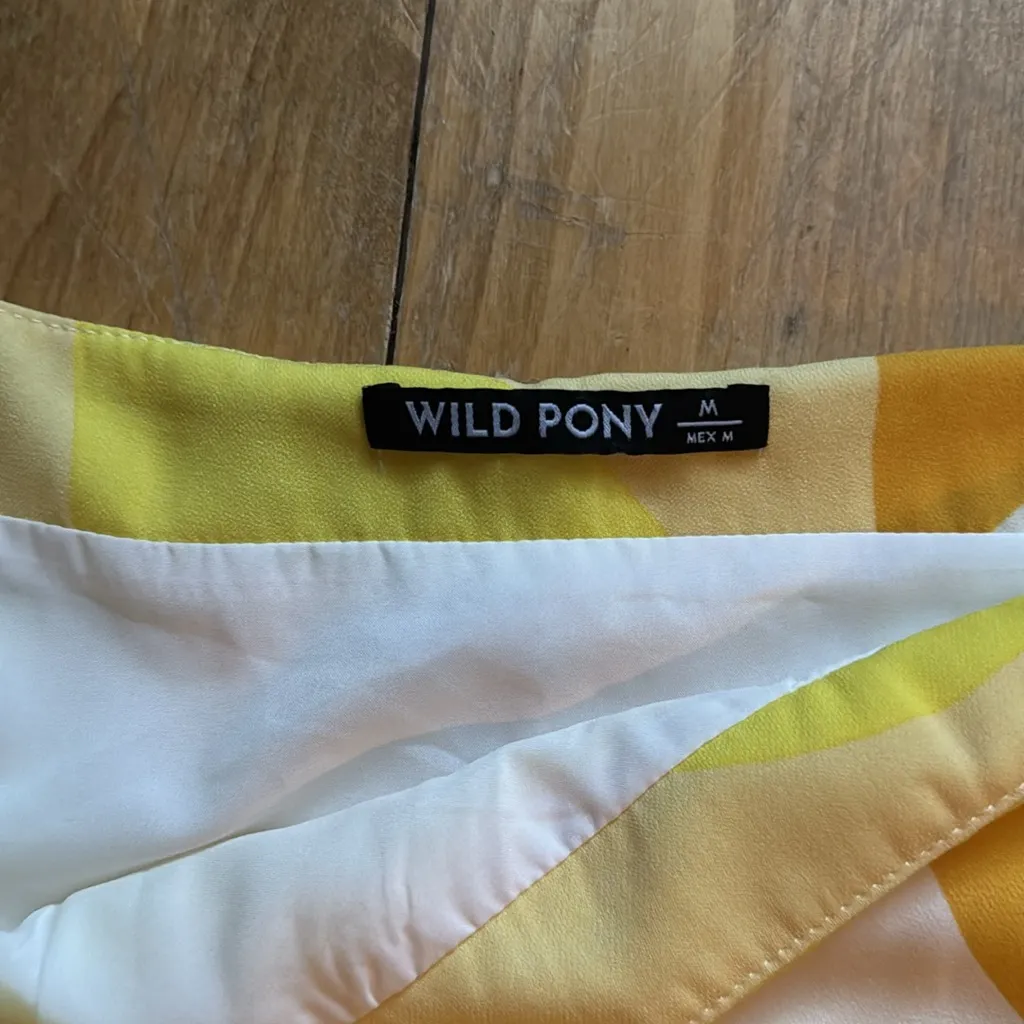 Wild Pony Yellow Geometric Women's Mini Skirt Medium - Image 5