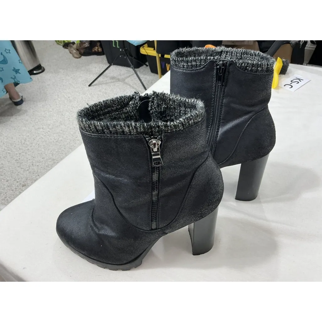 Womans Just Fab Carolina Black Fabric Platform Block Heel Ankle Boots Size 10 - Image 3