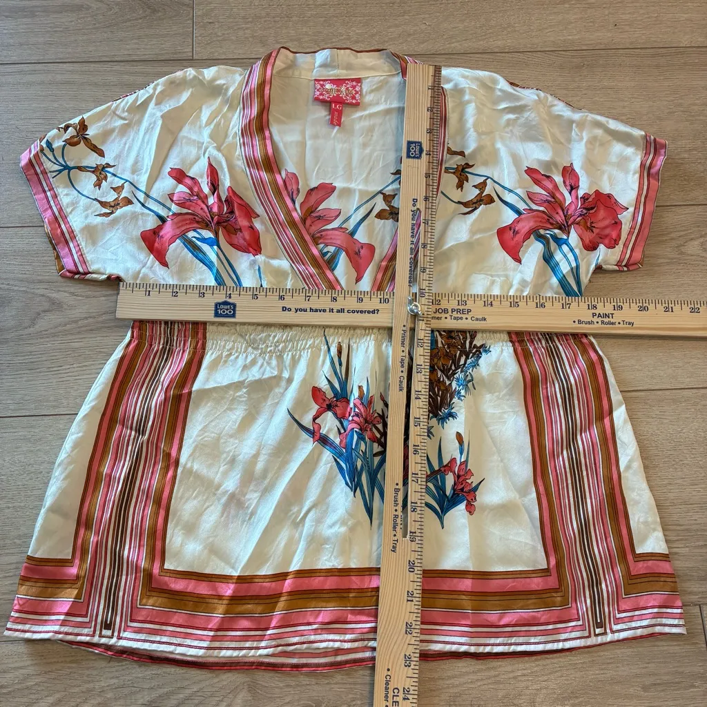 Yumi Kim Vintage Y2K Silk V-neck Short Sleeve Floral Babydoll Top Size L - Image 3