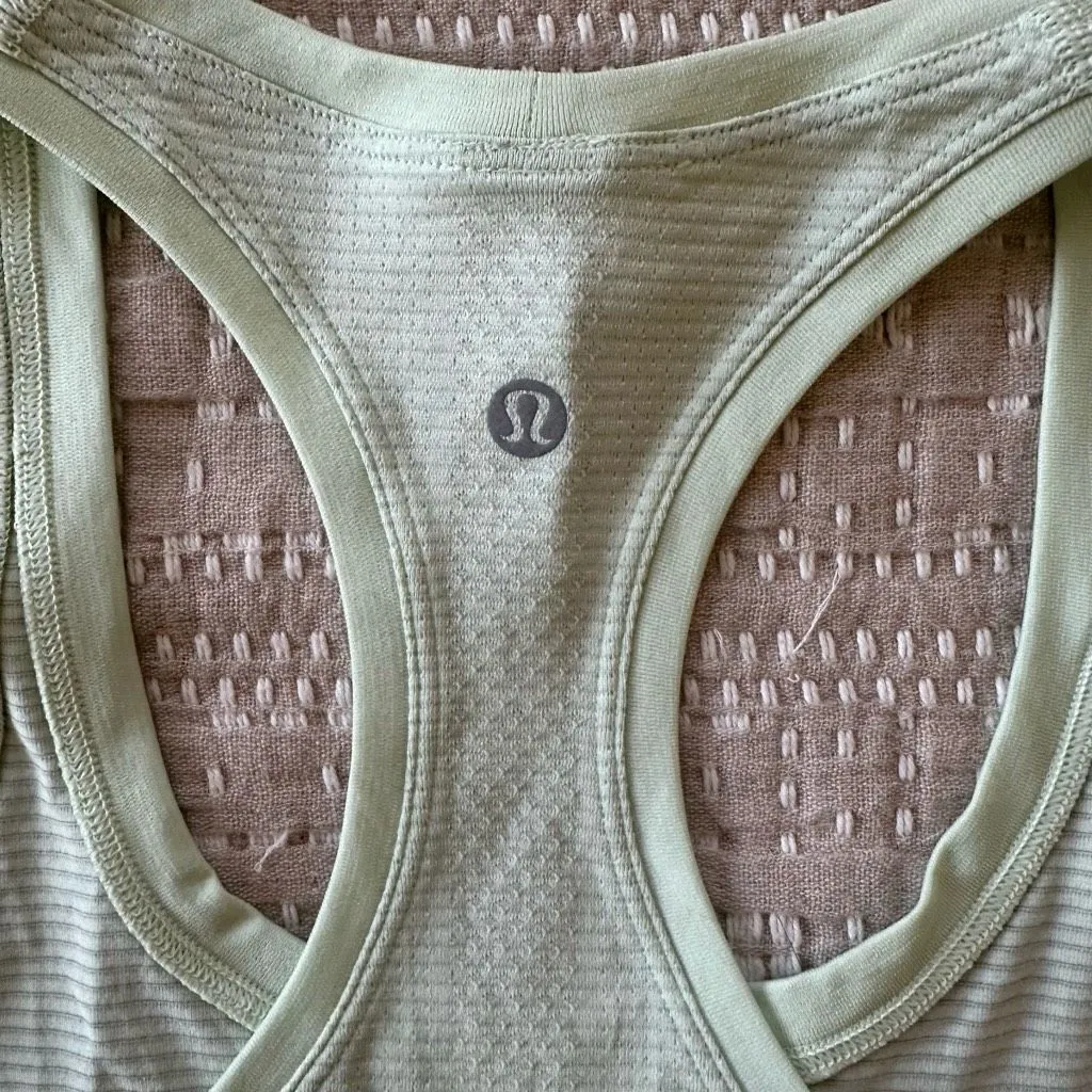 Lululemon NWT Swiftly Tech Racerback Race Length Tank 2.0 in Kohlrabi Green Size - Image 8