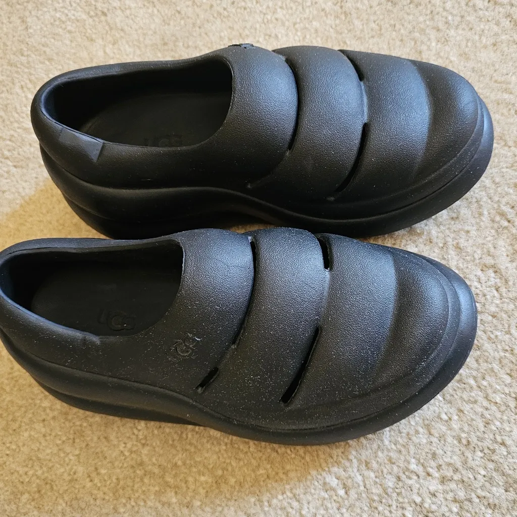 UGG PLATFORM - Image 2