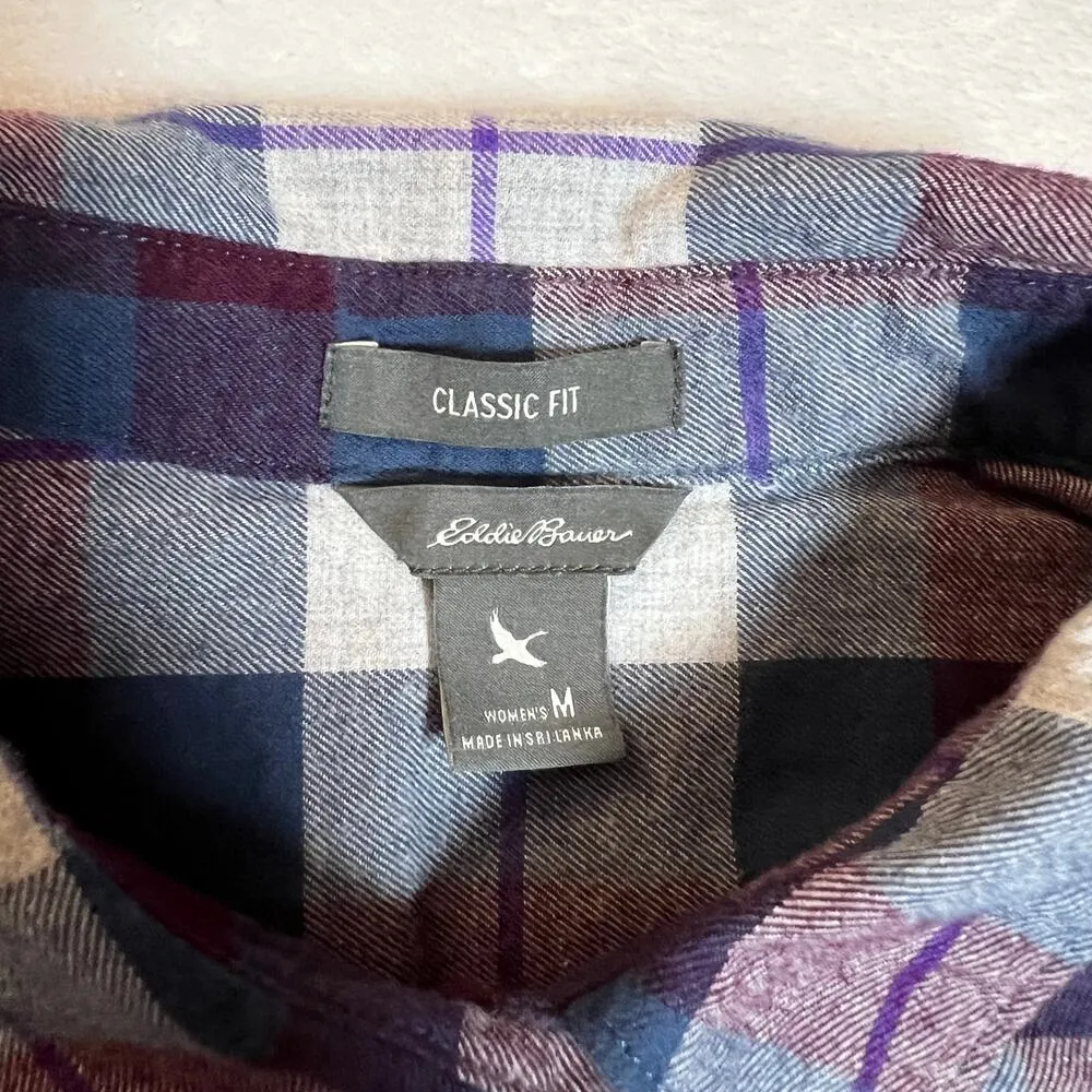 Eddie Bauer Women's Plaid Classic Fit Flannel Button Up Shirt Size Medium - Image 4