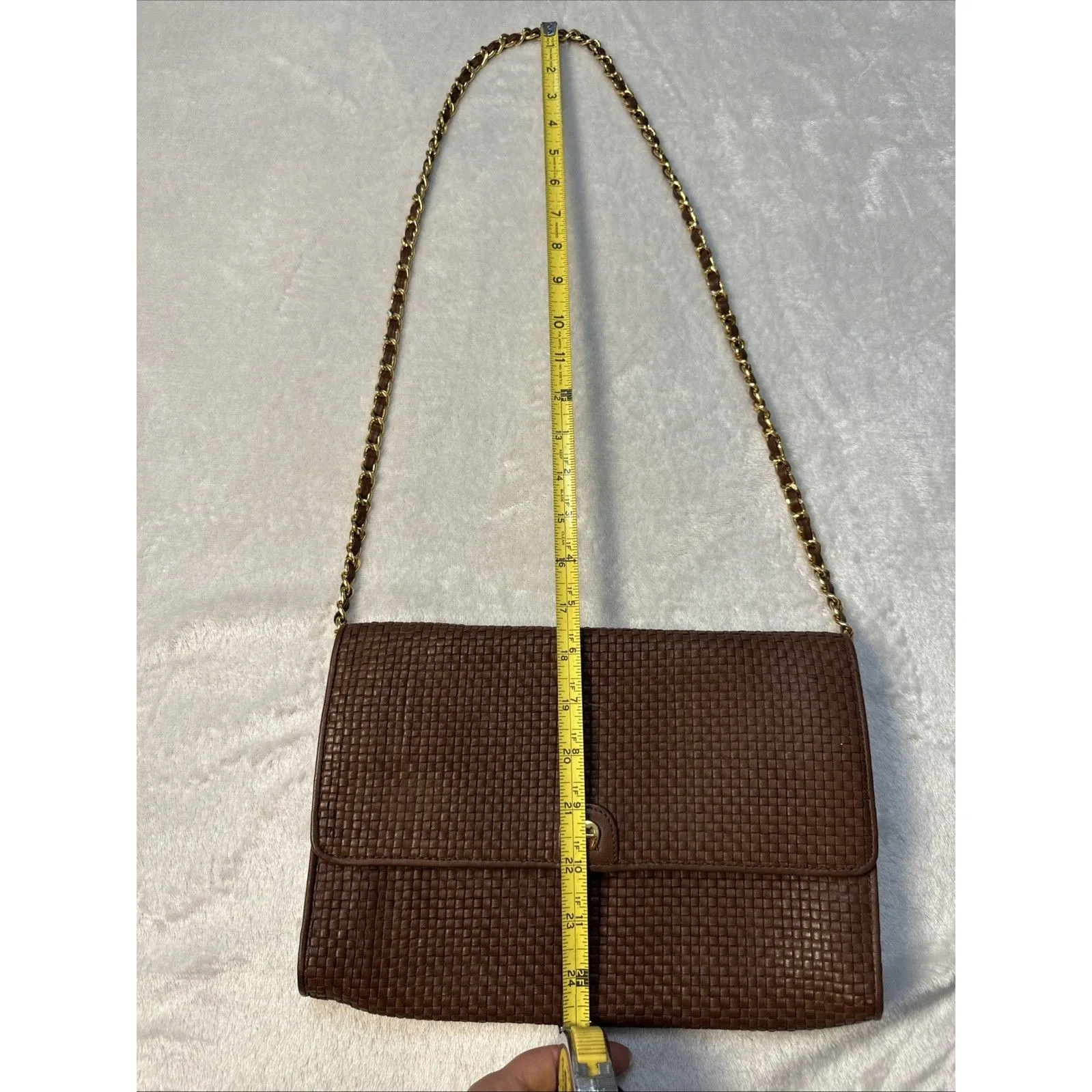 Vintage Etienne Aigner Woven Brown Crossbody Shoulder Handbag - Image 14