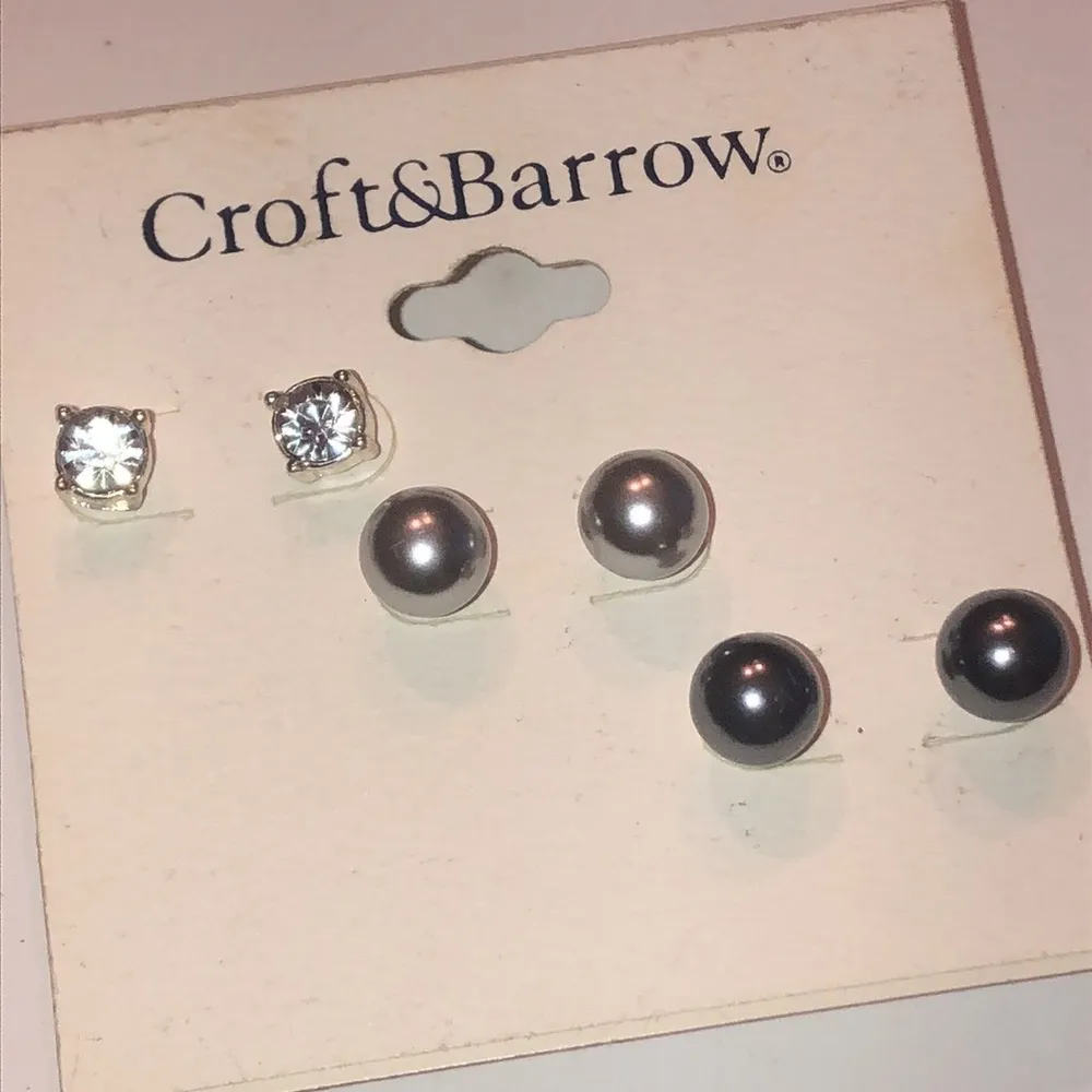 Croft & Barrow Lot of 3 Faux Pearl CZ Rhinestone Dainty Stud Earrings - Image 3