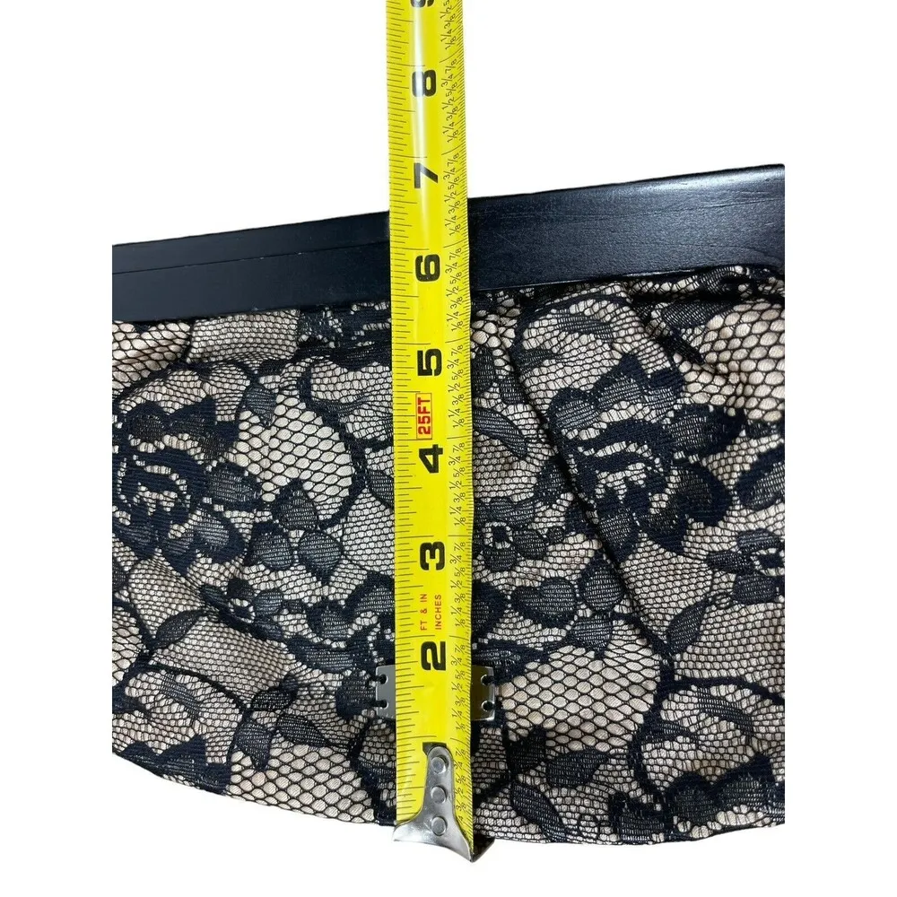 Nine West Black Floral Lace Clutch With Wood Handles - Image 6