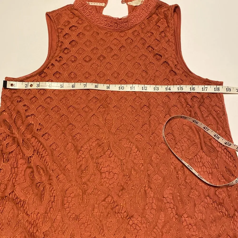 Rewind Juniors  lace front tank top blouse clay large excellent dressy - Image 11