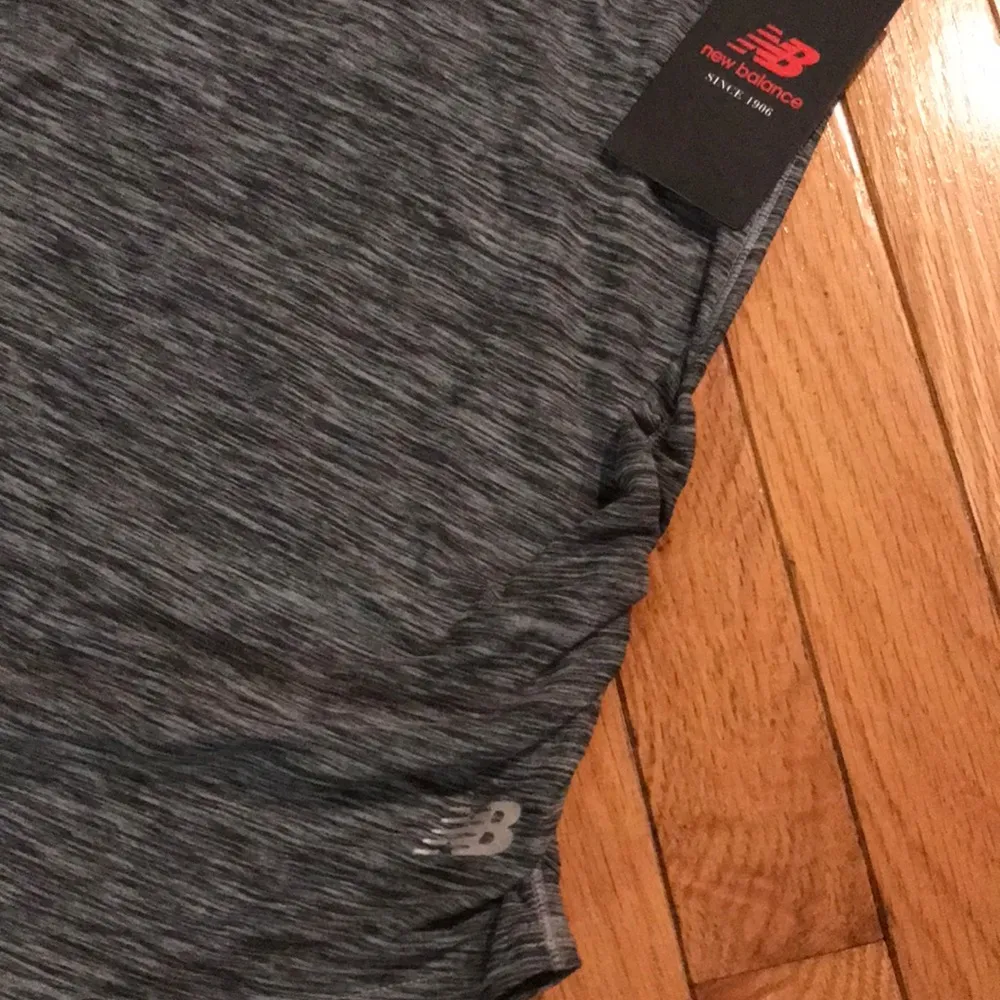 New balance air dry workout tank xs - Image 5