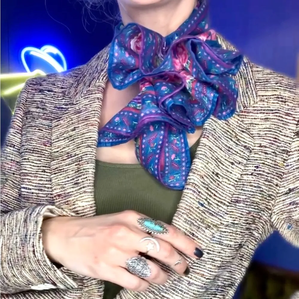 Vintage 1990s Floral and Paisley Scarf - Image 6