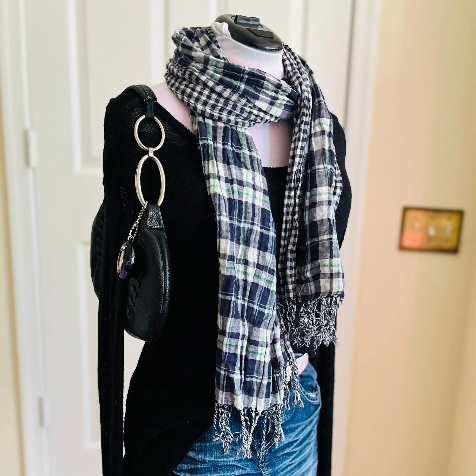 Aeropostale | Green + Navy Blue Plaid Checker Reversible Crinkle Scarf | 2010s - Image 4