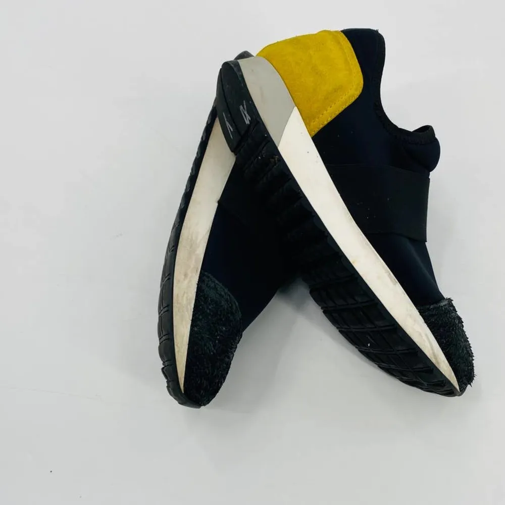 M. Gemi Colorblock Neoprene Slip on Sneakers Size 37 Black Gold Textured Toe - Image 7