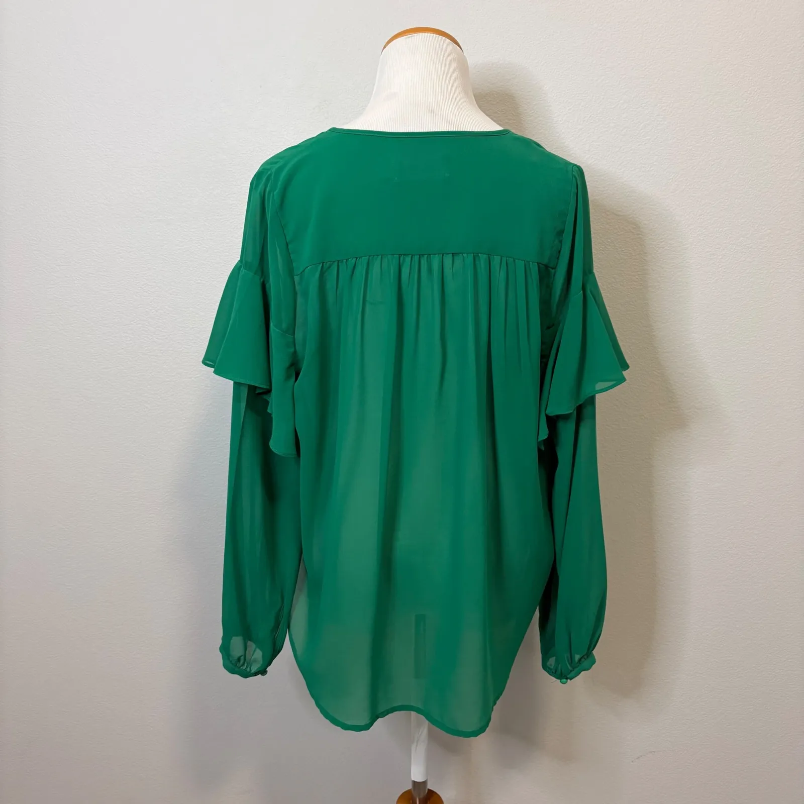 Line & Dot Green Blouse V-Neck Ruffle Sleeve Tassel Tie Sheer‎ XS - Image 2