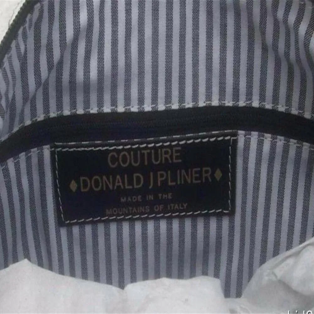 Donald Pliner Purse Handbag Crepe Elastic Patent Leather Shoulder Bag $425 NWT Black - Image 4