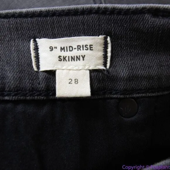 NEW Madewell 9" Mid-Rise Skinny Jeans in Black‎ Sea, 28 - Image 16