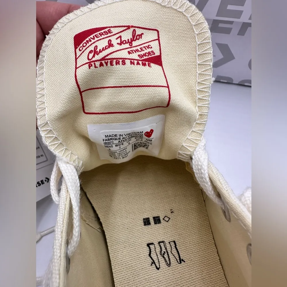 Converse x Comme des Garçons PLAY
Chuck 70 NWT IVORY - Image 6