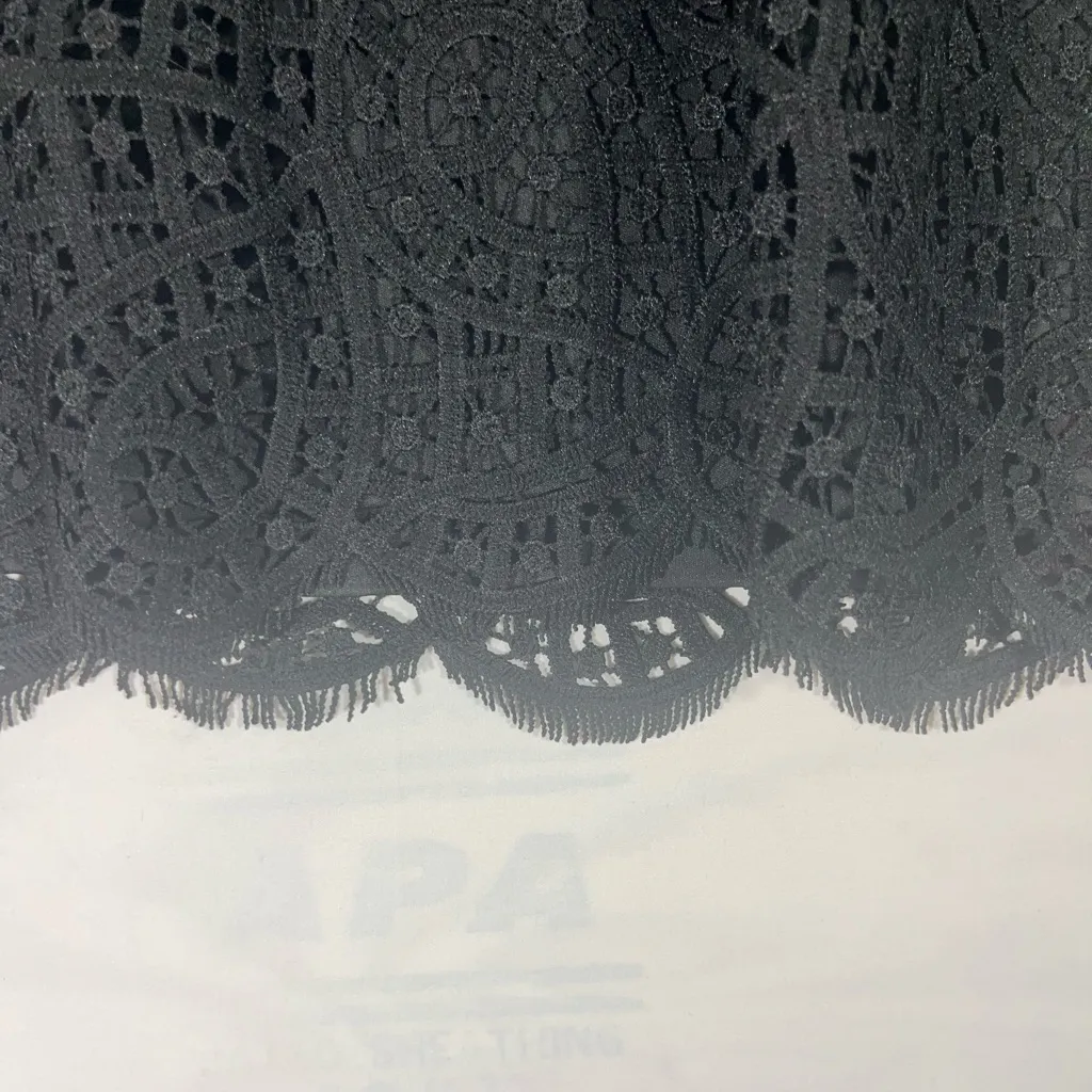 PHILOSOPHY CROCHET BLACK LACE TOP OVERLAY LINED WOMEN LG‎ NEW WITH TAGS - Image 3