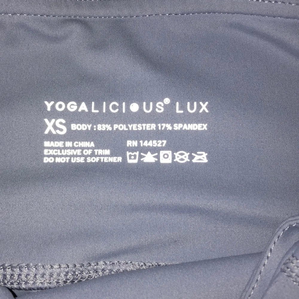 Yogalicious Lux Violet Workout Capri XS - Image 4