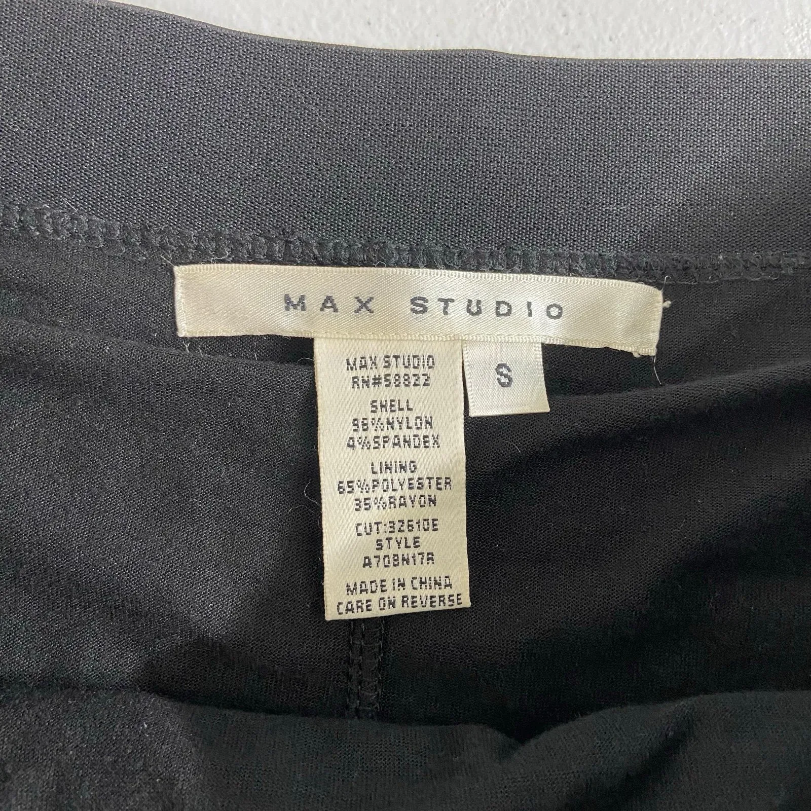 Vintage Max Studio women's black pull on lace lined elastic stretch a-line skirt - Image 4