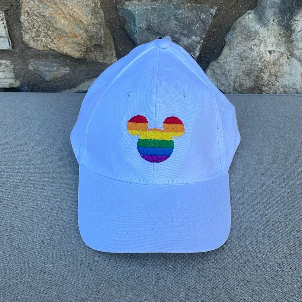 Disney PRIDE Collection Mickey Rainbow icon white hat snapback NEW - Image 7