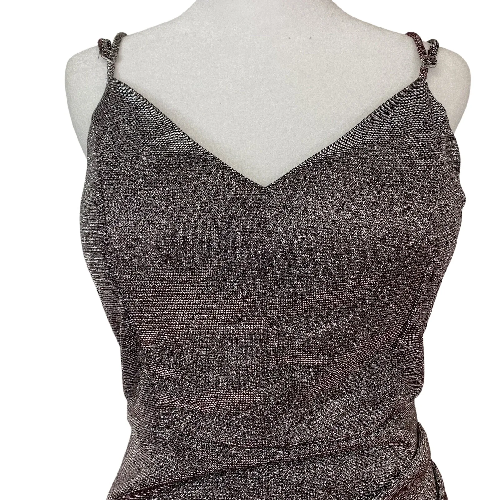Honey and Rosie Dress Size Medium Asymmetrical Silver Pink Metallic Shimmer - Image 3