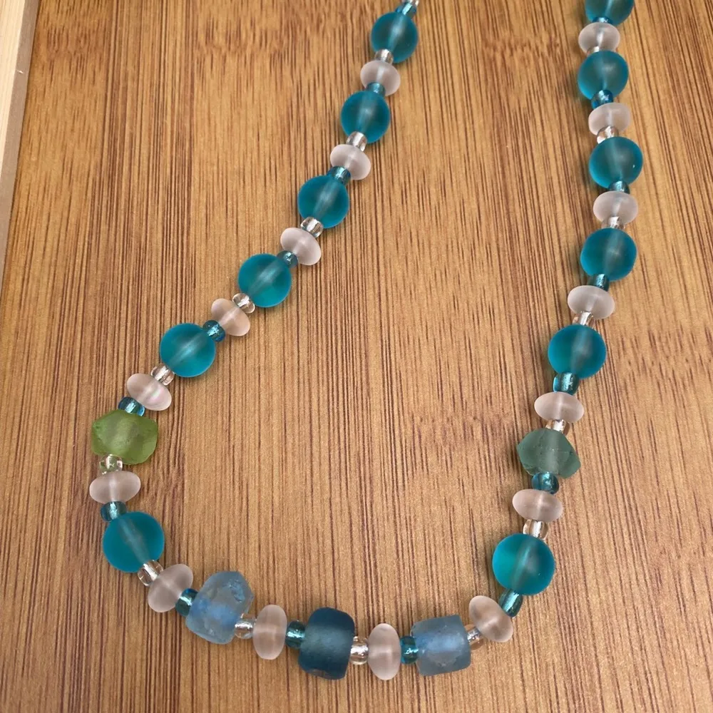 New Handcrafted Artisan Women’s Beach Sea Glass Bead One of a Kind Necklace Blue - Image 2